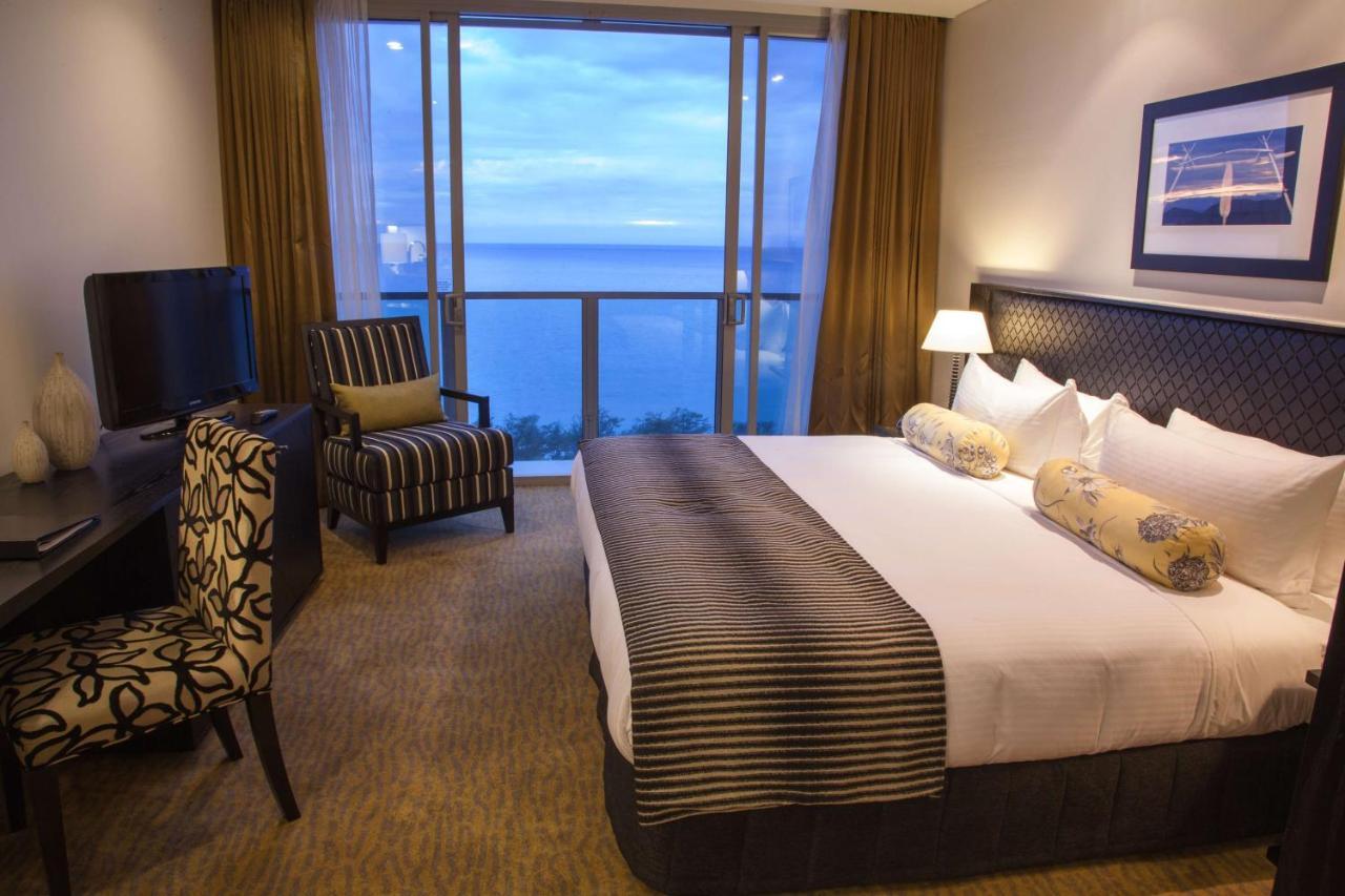 Grand Papua Hotel, A Member Of Radisson Individuals Port Moresby Exterior foto